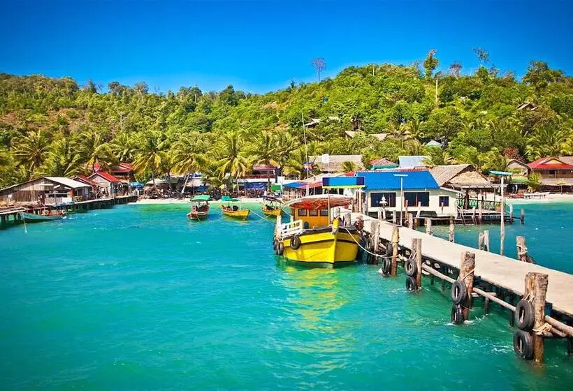 Mary Beach Hotel & Resort