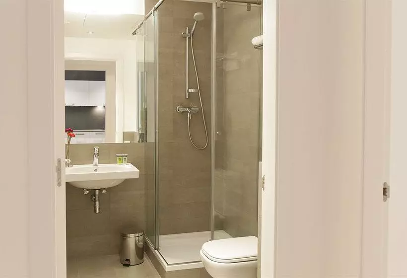 MH Apartments Central Barcelona