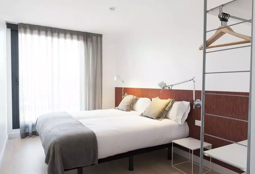 MH Apartments Central Barcelona