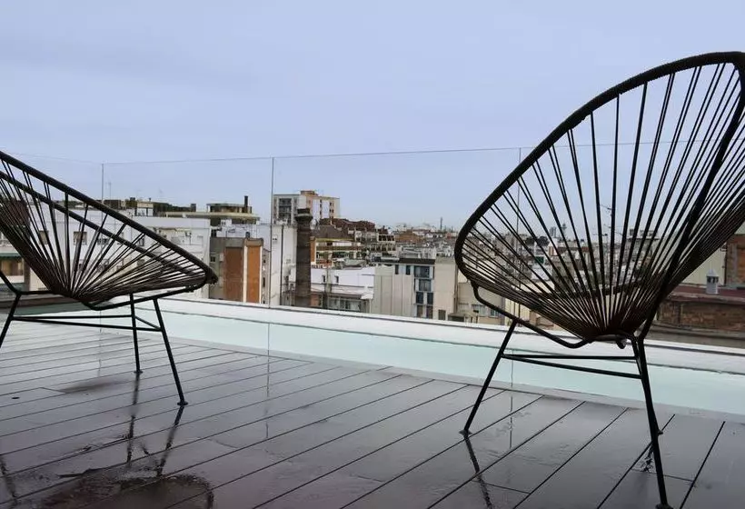 MH Apartments Central Barcelona