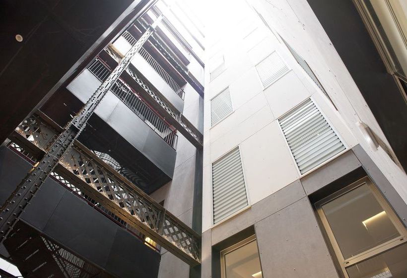 MH Apartments Central Barcelona