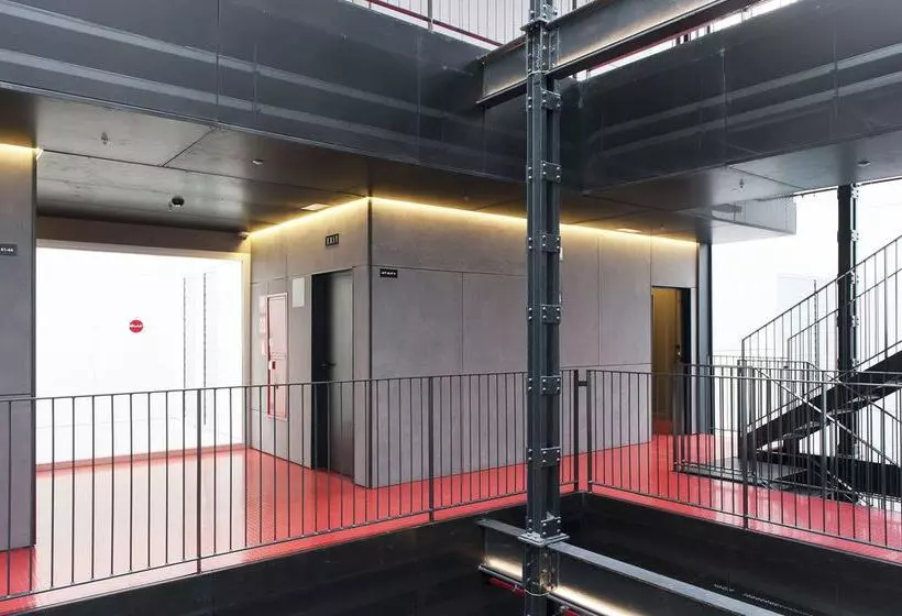 MH Apartments Central Barcelona