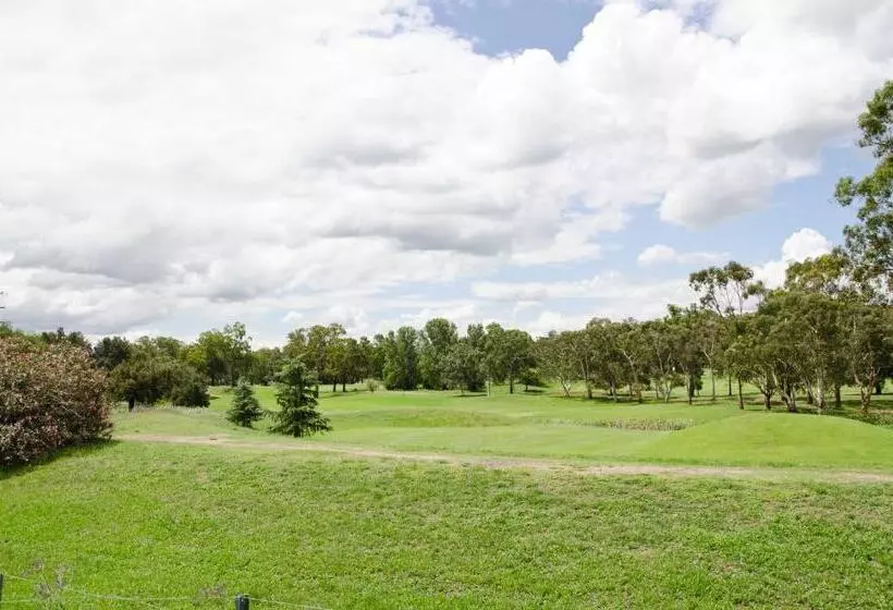 Мотель Baybrook Motor Inn