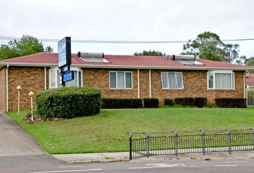 モーテル Baybrook Motor Inn