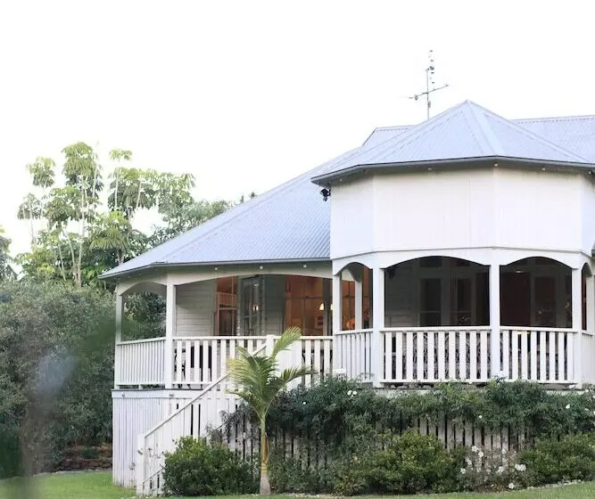 펜션 Bangalow Guesthouse