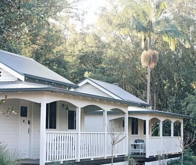 펜션 Bangalow Guesthouse