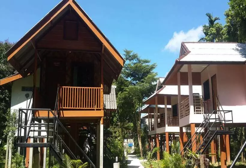 Пансион Khao Sok Jungle Huts Resort