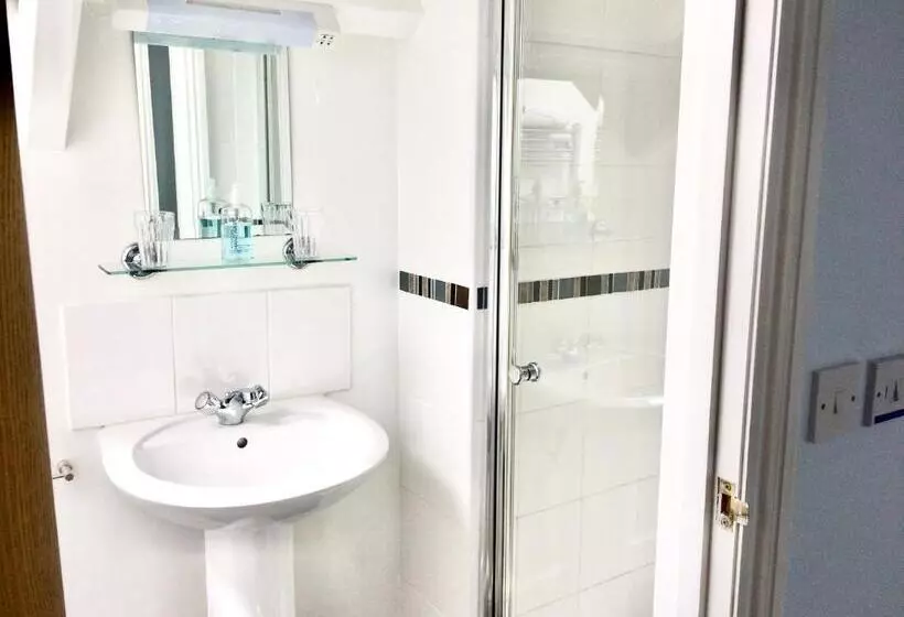 פנסיון Rosalie Guest House