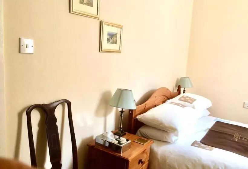 פנסיון Rosalie Guest House