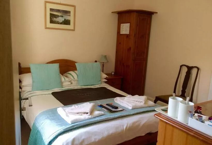 פנסיון Rosalie Guest House