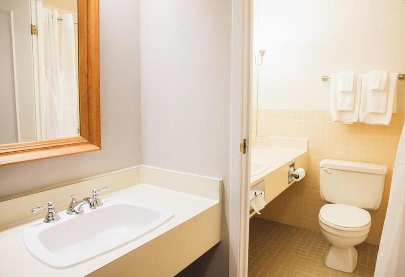 Briars Resort And Spa