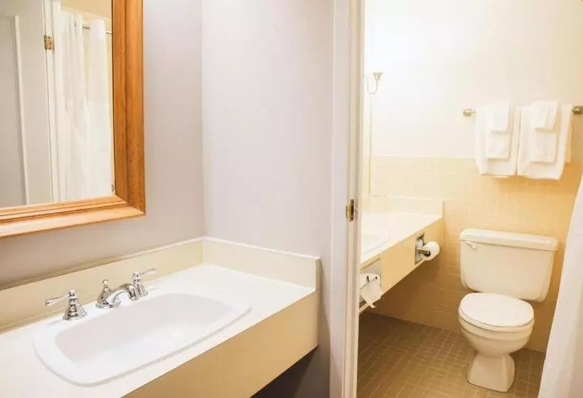 Briars Resort And Spa