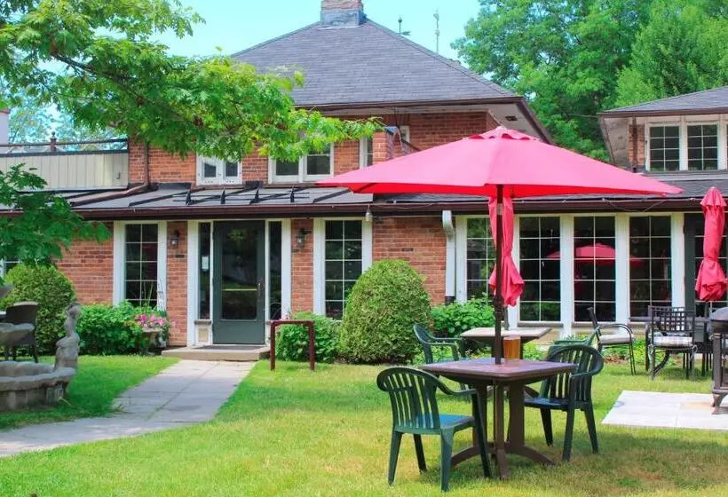 Briars Resort And Spa