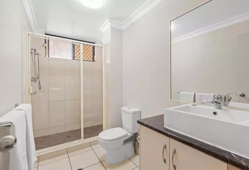 Western Gateway Motel And Apartments