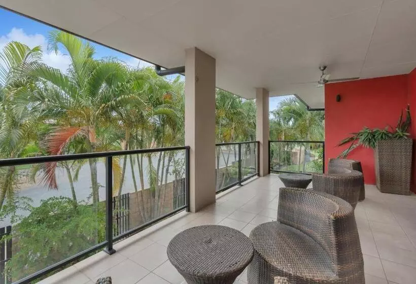 Western Gateway Motel And Apartments