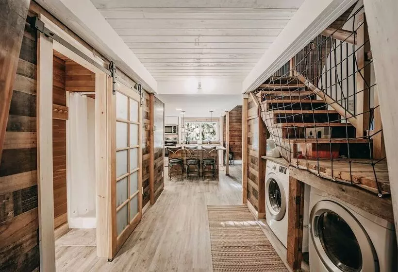 78mbr   Wood Stove   Wifi   Pets Ok   Bbq   Sleeps 6