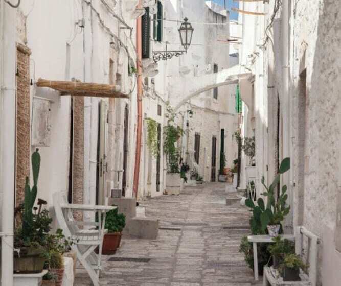 تختخواب و صبحانه Double Room In Ancient Masseria Near The Sea In A Quiet Olive Trees
