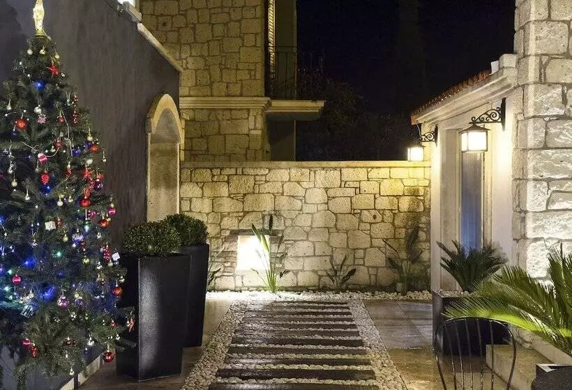 Hotelli Fedora Alacati