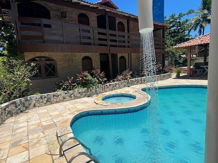 ホテル Pousada Porto Henrris