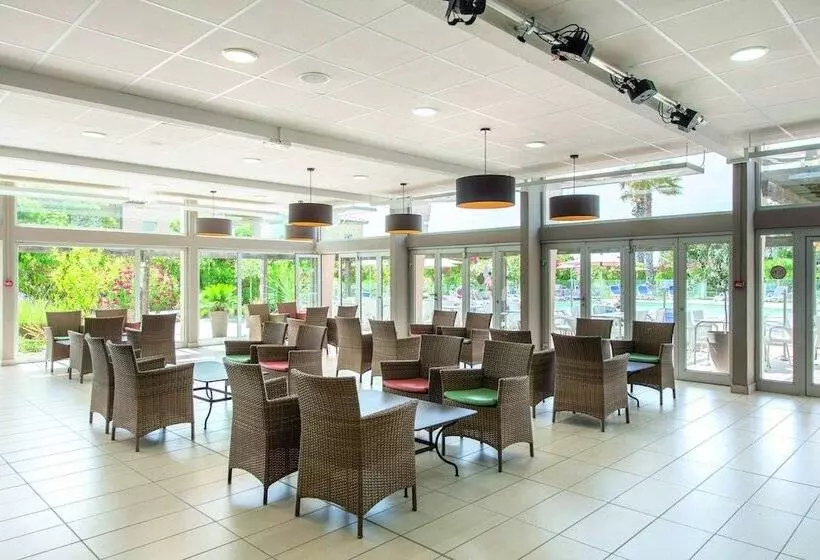 ホテル Sowell Family Le Grau Du Roi