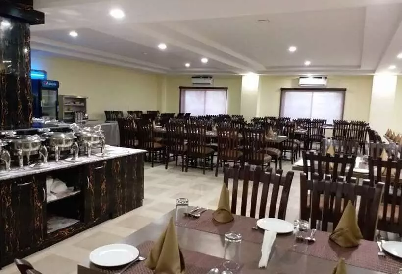 Hotelli The Sravasti Residency