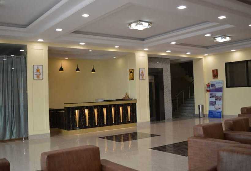 호텔 The Sravasti Residency