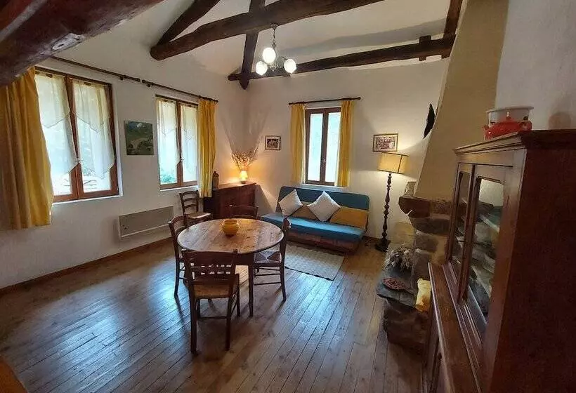 ペンション Les Copains à Bord   Gîtes