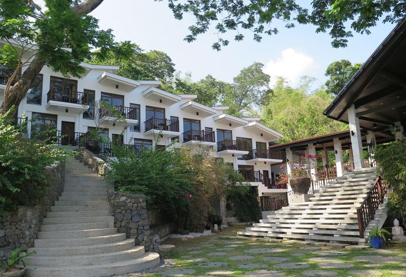 Aiyanar Beach And Dive Resort