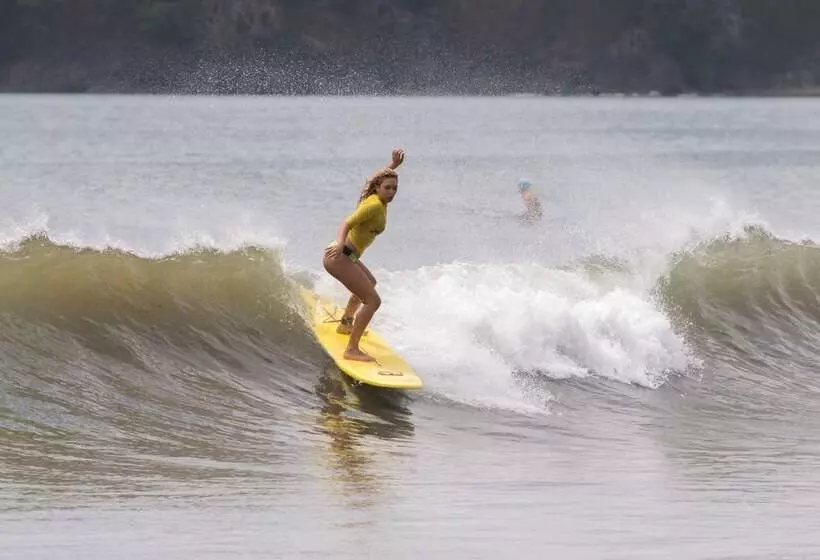 Hostel Beach Break Hotel & Surf Camp De Playa Venao