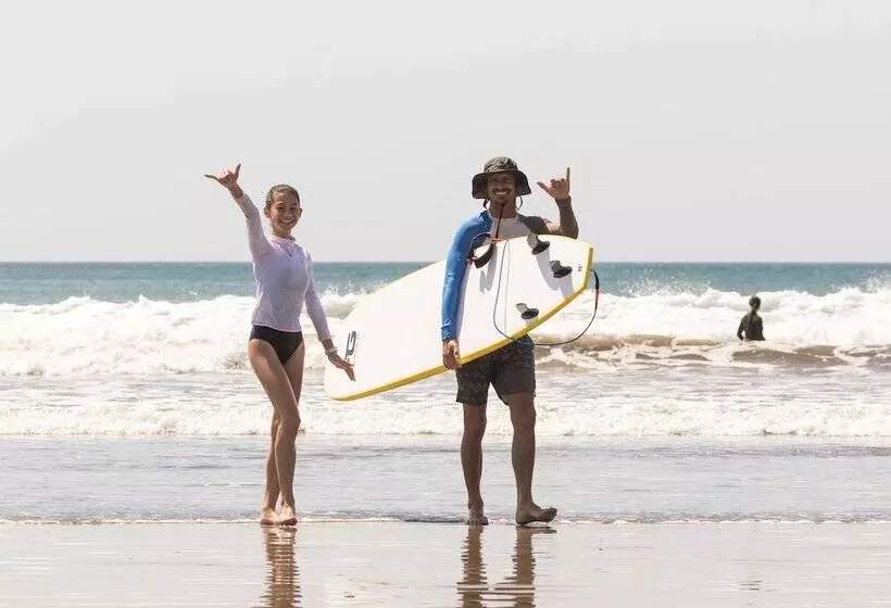 Hostel Beach Break Hotel & Surf Camp De Playa Venao