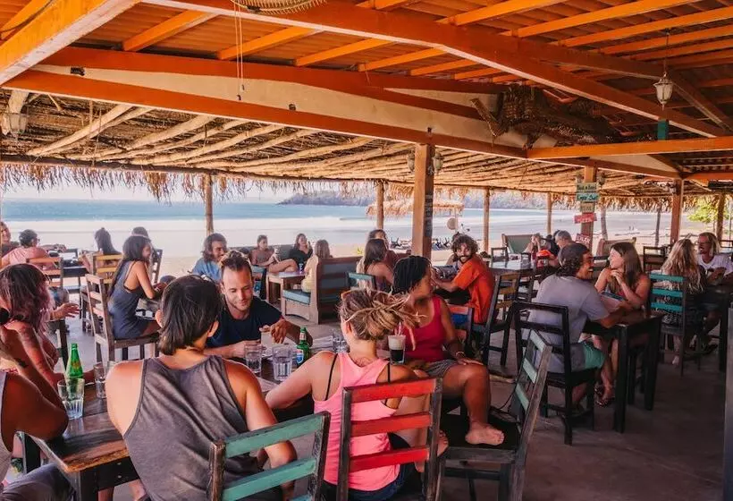 Hostel Beach Break Hotel & Surf Camp De Playa Venao