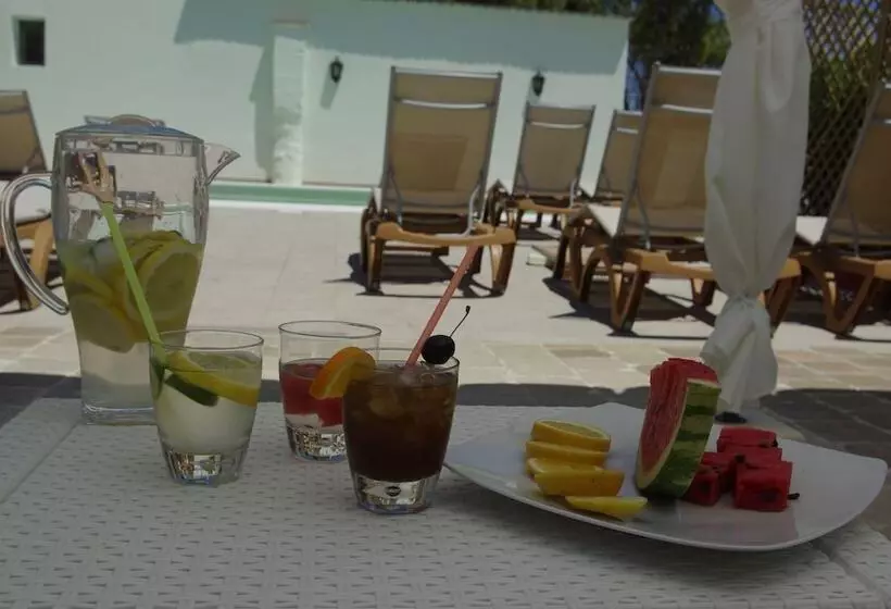 فندق Agriturismo Il Megalite