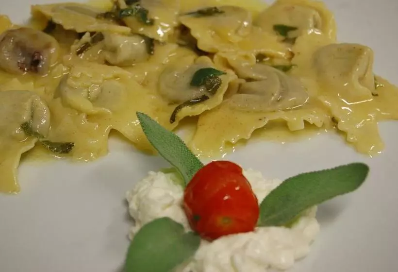 فندق Agriturismo Il Megalite