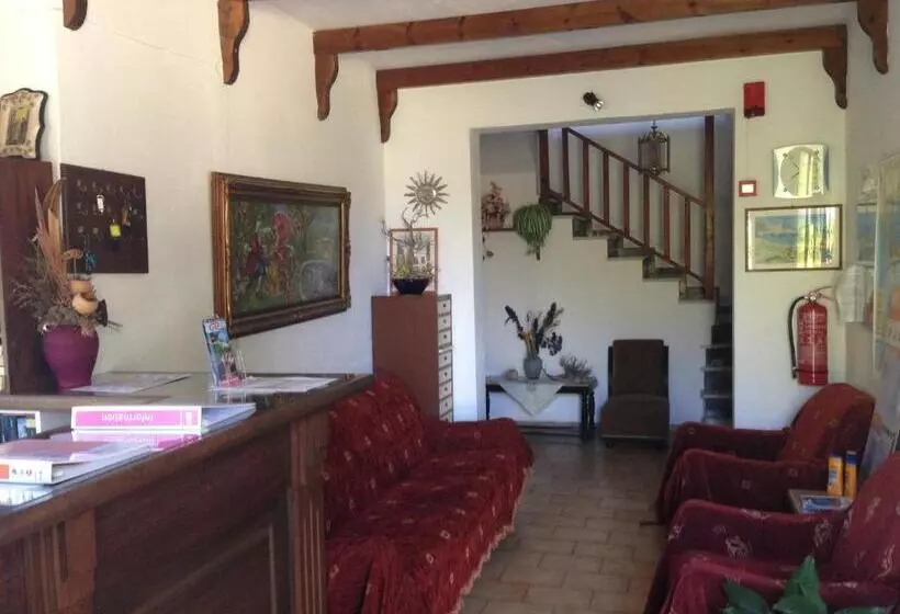 בית מלון כפרי Alekos Rooms And Apartments