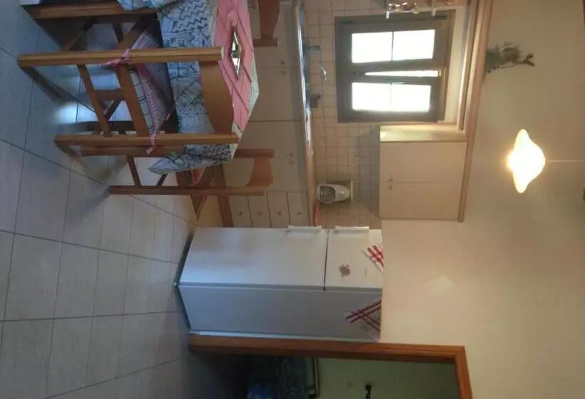 בית מלון כפרי Alekos Rooms And Apartments