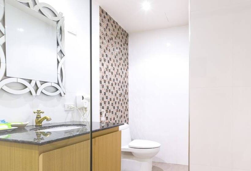 فندق Anda Beachside