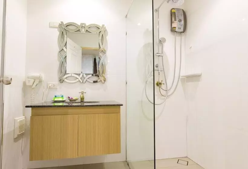 Hotelli Anda Beachside