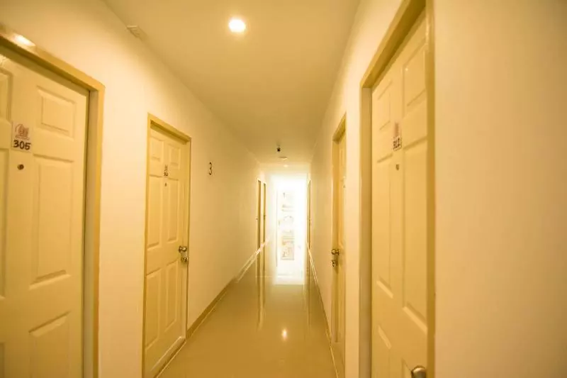 At Ease Hotel Suvarnabhumi