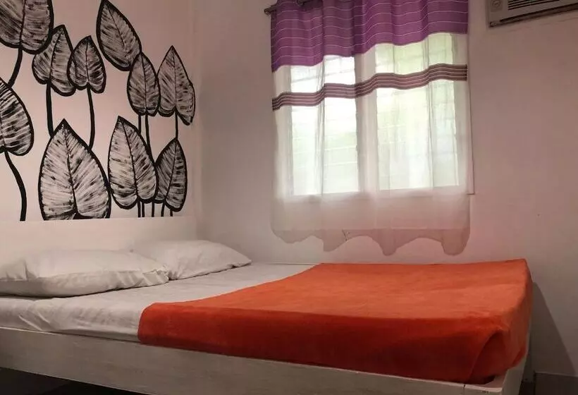 ホテル Dormitels.ph Bohol