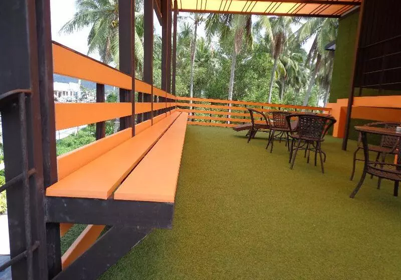 First And Frang Hotel   Koh Phangan