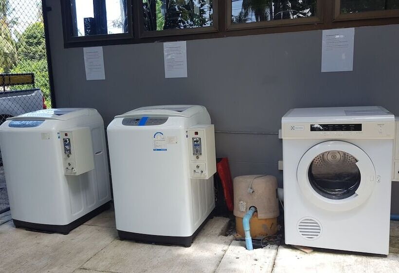 First And Frang Hotel Koh Phangan