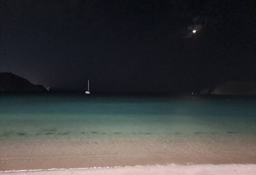 호텔 Hostal La Casa De Felipe