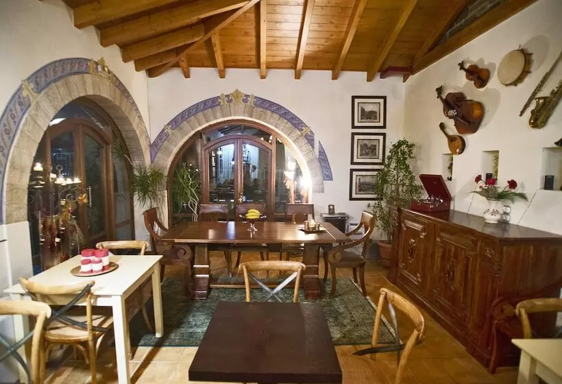 Melinas Boutique Hotel B&b