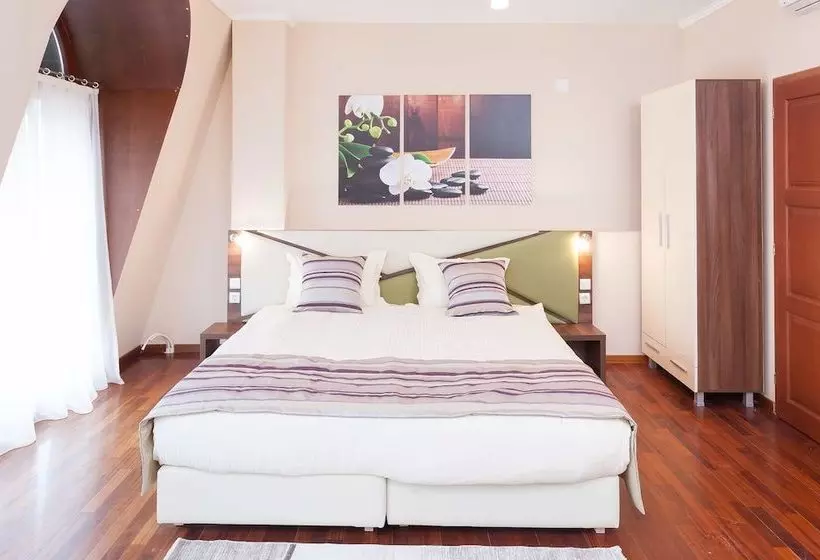 هتل Modern Inn Boutique Skopje