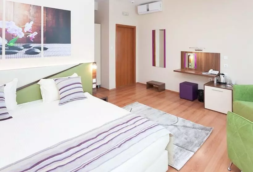 هتل Modern Inn Boutique Skopje