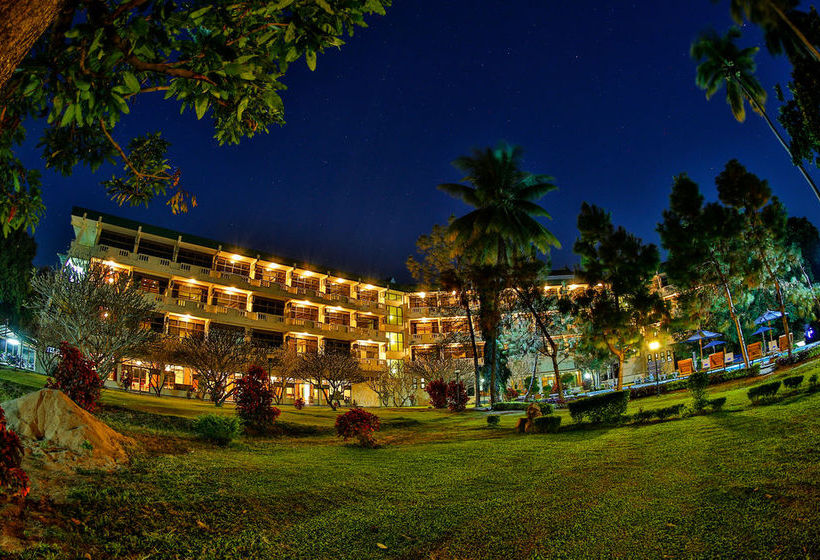 هتل Amazing Kengtong Resort