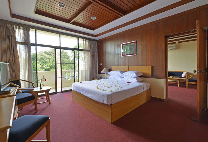 هتل Amazing Kengtong Resort