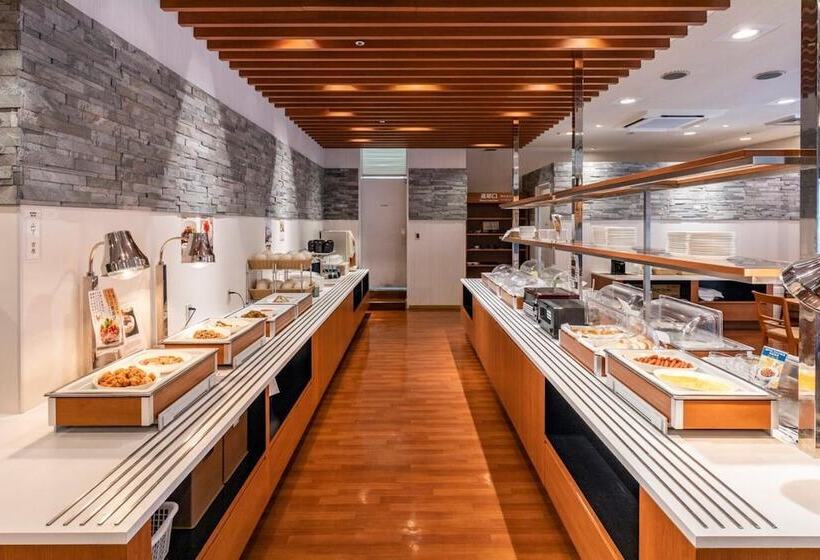 فندق Nishitetsu Inn Kurosaki