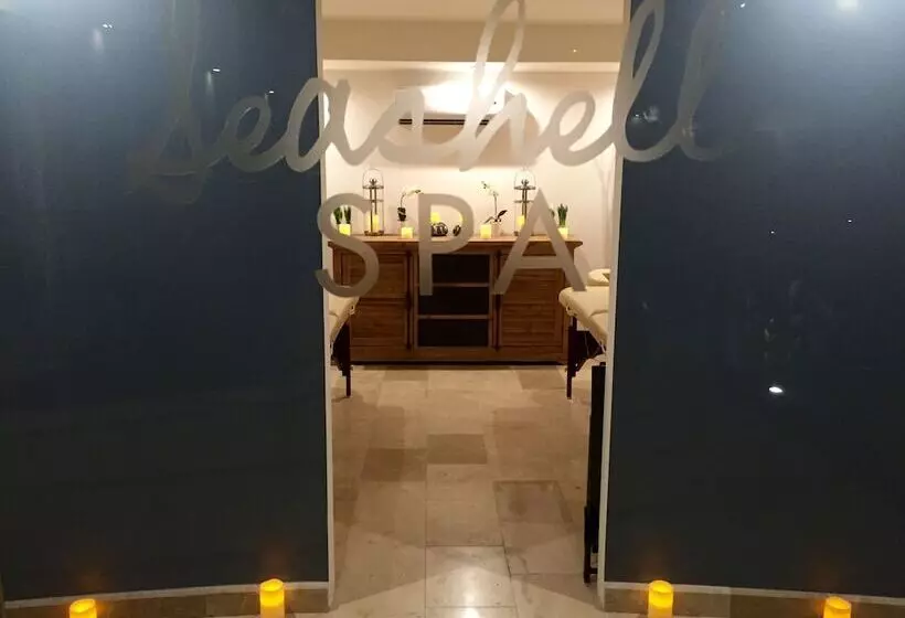 Oceano Boutique Hotel & Gallery