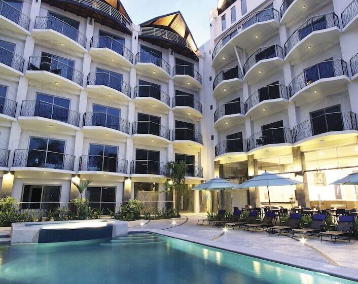 Oceano Boutique Hotel & Gallery